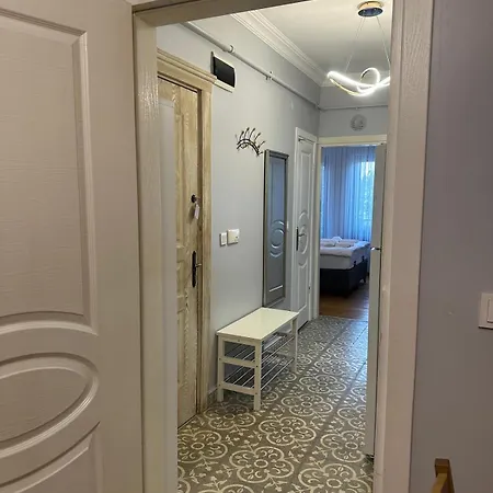 Ozcans Sururi Pera Flats 2 *