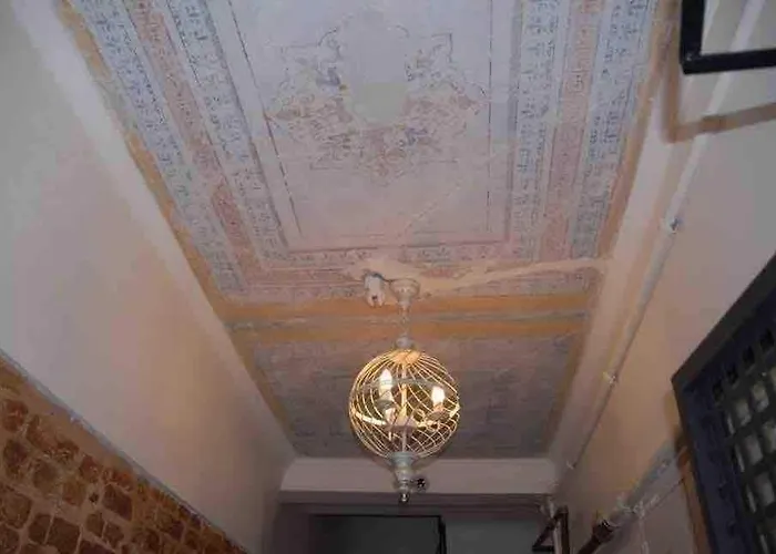 Ozcans Sururi Pera Flats 2 *